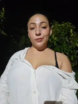 vickyhoult - VickyHoult's free webcam - UK Sex Cams