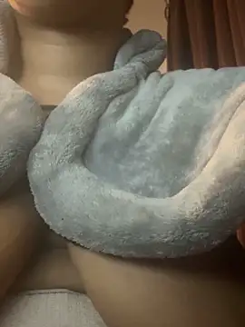 nickytheehawtie - Nickytheehawtie's free webcam - UK Sex Cams