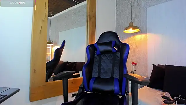 CloeRodriguez webcam