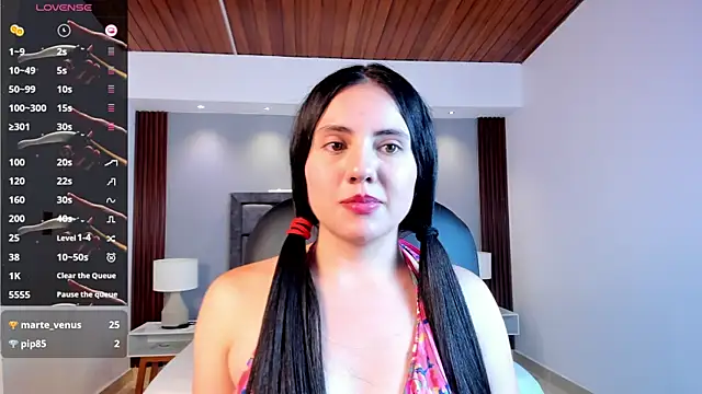 Alicee_Broownn webcam