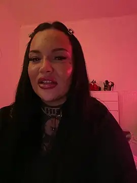 _MelinaCurves_ webcam