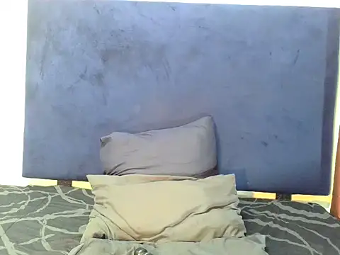 reginastar16 (F young) - make it clap