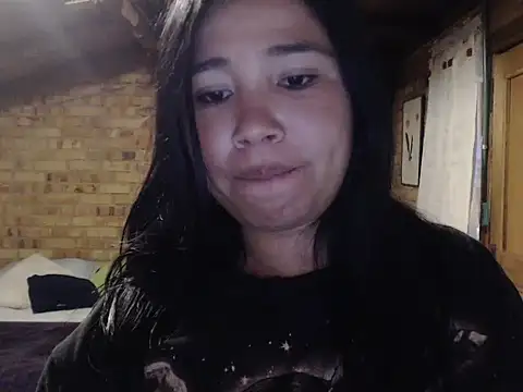 magiadeisis (F milf) - 2000