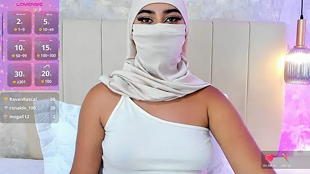 daksha_a (F young) - -Feet and suck toes🦶🏻🔥