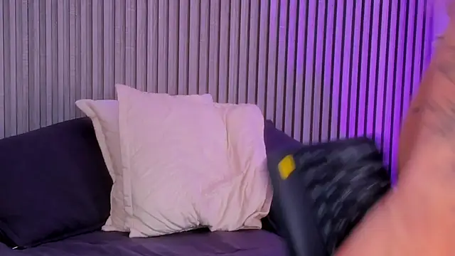 ashvalentine_ (T young) - Jerk off