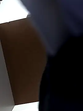 goodinbedafrican4 (Ask my age) - finger asshole