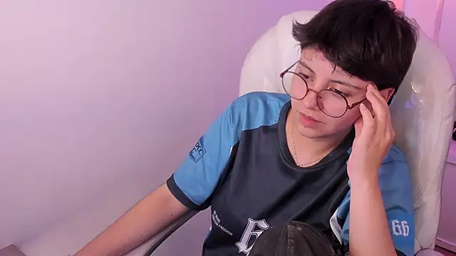 nathaly_ds - Nathaly_ds's free webcam - UK Sex Cams