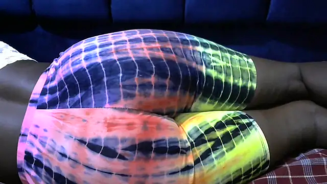 azwo152333 - Azwo152333's free webcam - UK Sex Cams