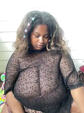 xoxoSELENAxoxo webcam