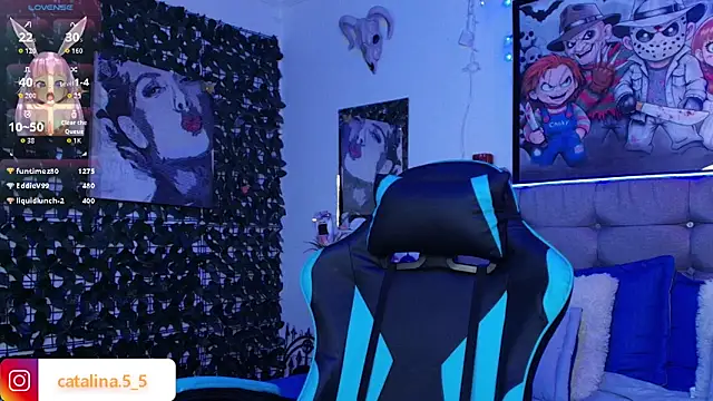 Live webcam thumbnail of Kata_Bigboobs from co. Watch my show!