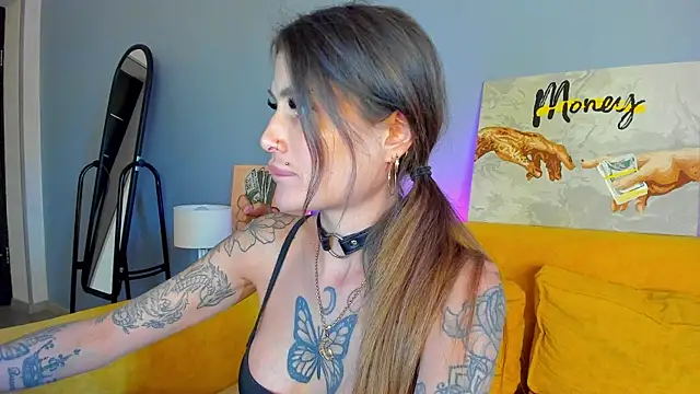 Live webcam thumbnail of Patricia_Cox from . Watch my show!