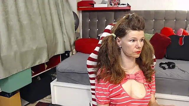 kellyterapy - Kellyterapy's free webcam - UK Sex Cams