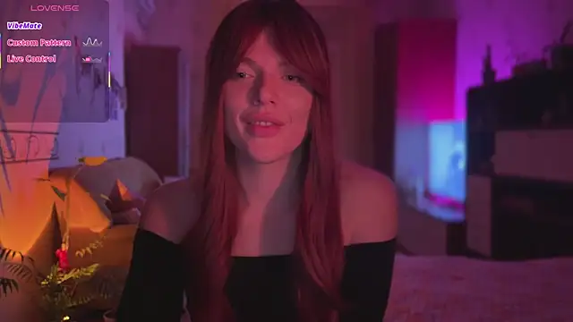 CherryRed_Girl webcam