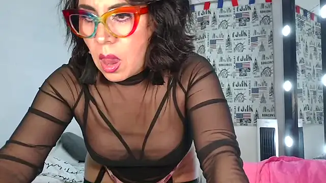 SweetCatheryne webcam