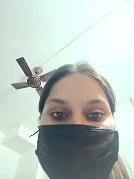 Webcam Model (shilpa-singh)  is live.Free join now!