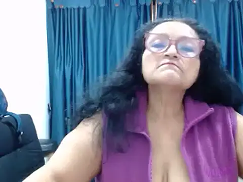 _BellaNocturna webcam