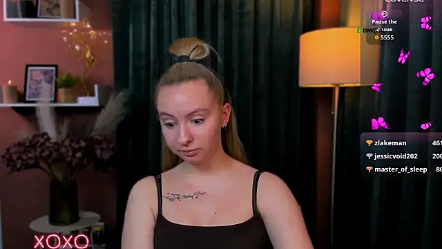 mila_glow1 (F teen) - show boobs