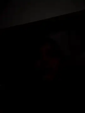 vicky_sixx (F young) - Aceite en las piernas y nalgas