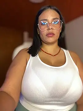 Isabella_boobd webcam