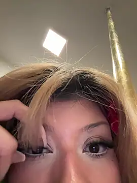 jackelinuh (F teen) - Finger my ass