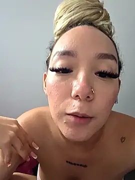 alaia_princess webcam