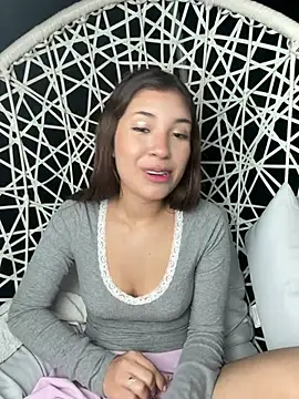 selesumii - Selesumii's free webcam - UK Sex Cams