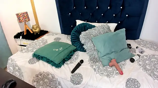 inaya_khalifa - Inaya_Khalifa's free webcam - UK Sex Cams