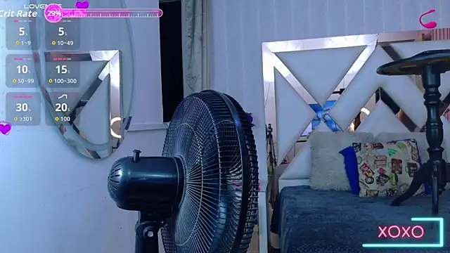 ZamanthaJhones webcam