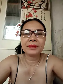 nuna_689 - Nuna_689's free webcam - UK Sex Cams