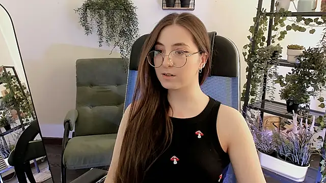 virtuallvoyant (F teen) - hey hey Virtual