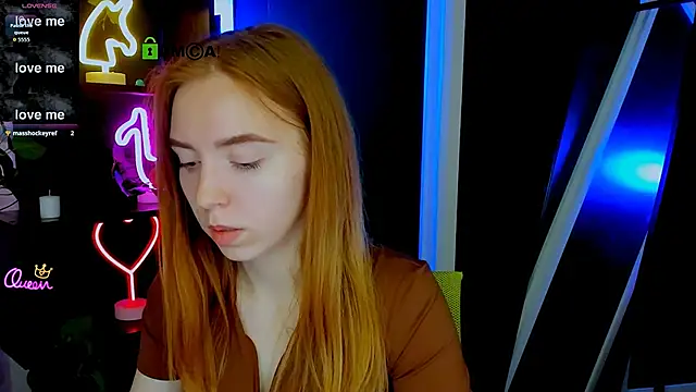 voyeur web Stella Flower