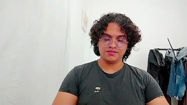 Diane_blossom webcam