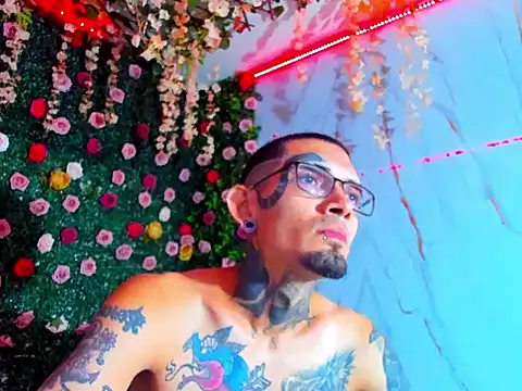 Boy_tatto77 webcam