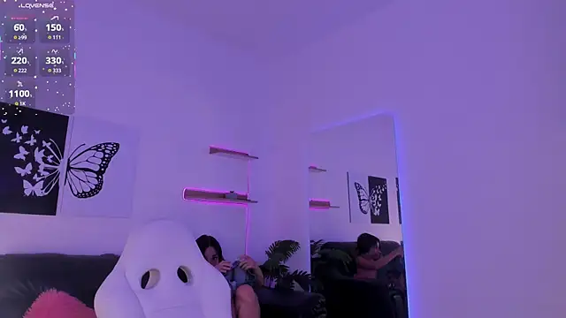Mia_Luna webcam