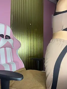 DulceLatinaxo webcam