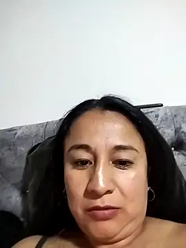 _dr-luna_1 (F milf) - Show my tits + oil 😎🥵😘