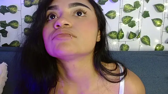 angie_boo1 - Angie_boo1's free webcam - UK Sex Cams