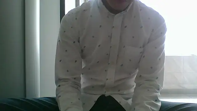 nole_china7 (Ask my age) - talk / fun / cum