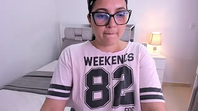 Camilaa_bueno webcam