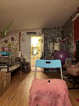 TranSexualJade95's room
