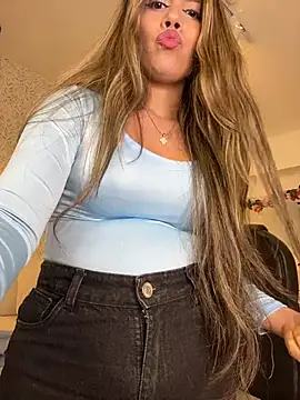 EMILIIA_RICHTER__ webcam