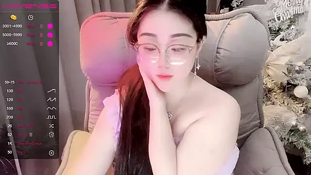 Monica-666888- webcam