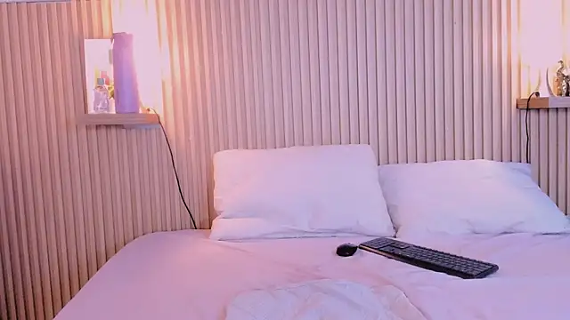 Harmony_Malkova webcam