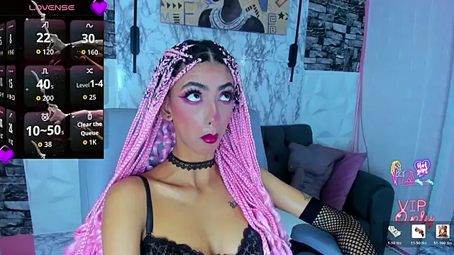 Queen_Cuarxxo webcam