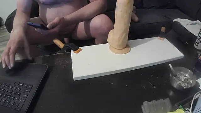 YourLoveBoyKevin webcam