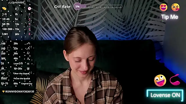 ChristyCrayme webcam