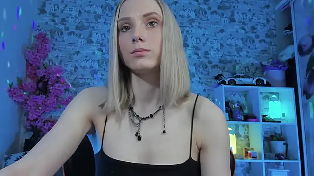 Gina_Gina_love webcam