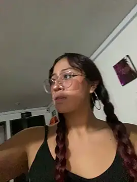 leyla_collinss webcam