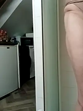 JOHANNA9MOI02 webcam