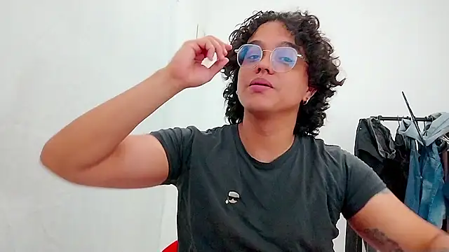 Diane_blossom webcam